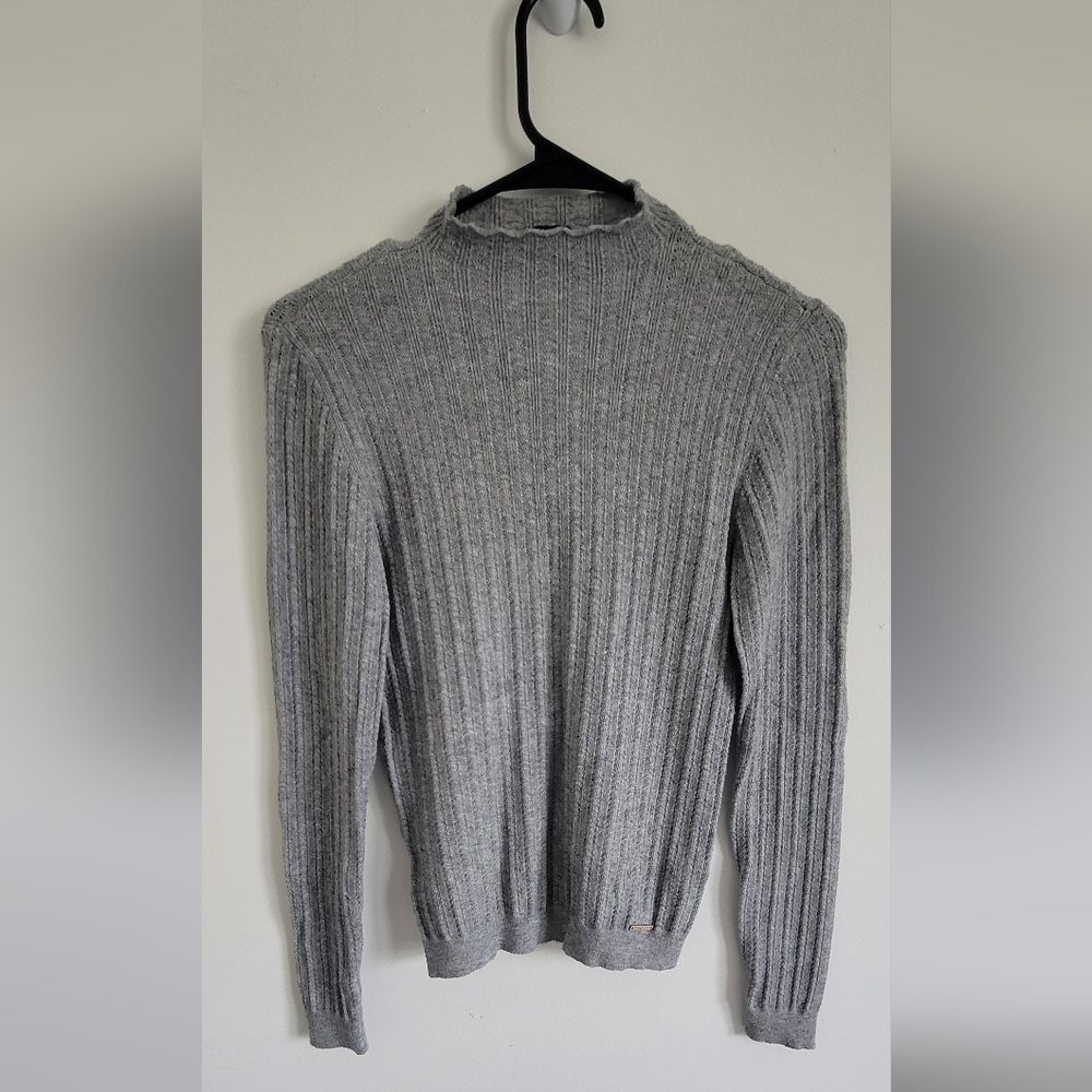 Gray Ribbed Men's Sweater
